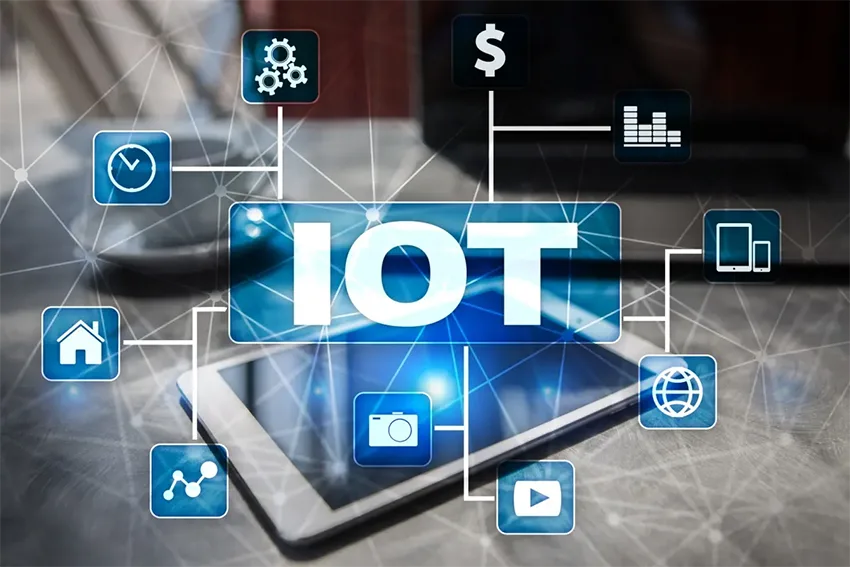 What is IoT hardware?